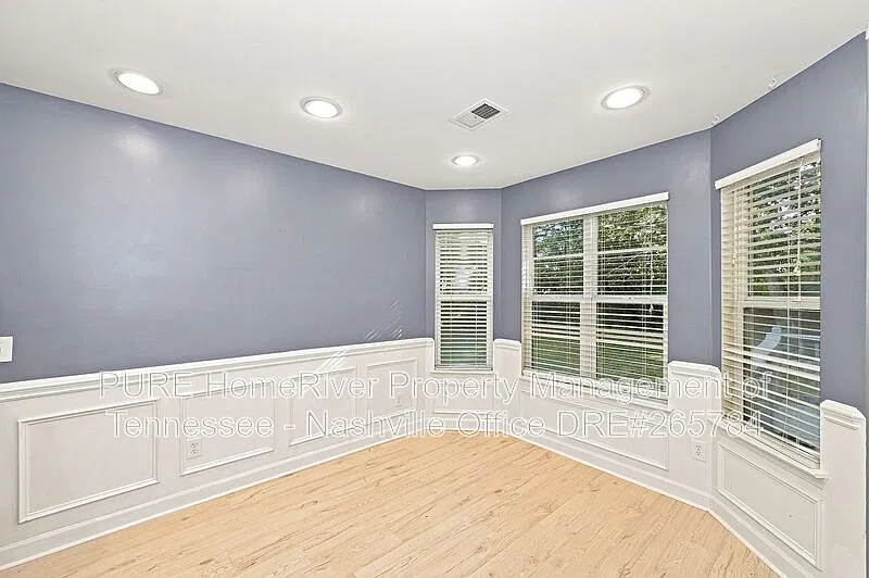 3 bed, 2.0 bath, 1776 sqft, $2,195 — Photo 3