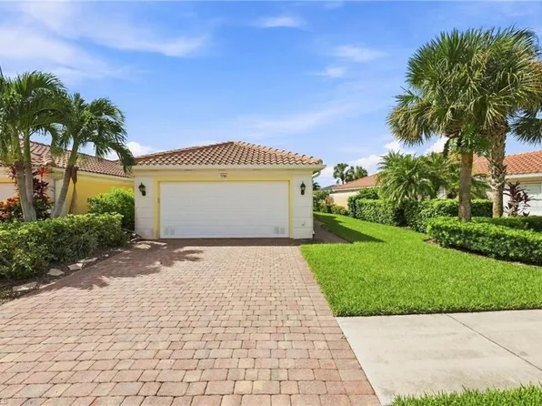 7784 Ionio Ct, Naples, FL 34114