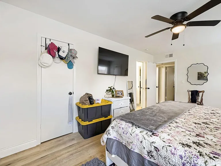8927 Langdon Ln — Photo 22