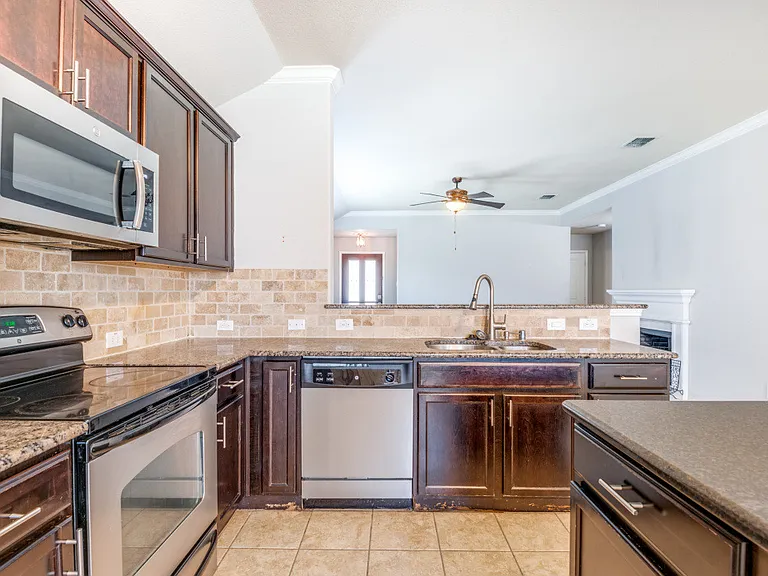4309 Coney Island Dr — Photo 6