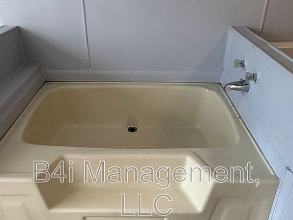 4th image of 5405 Kilroy Ln