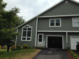 73 Quannacut Rd #B, Westerly, RI 02891