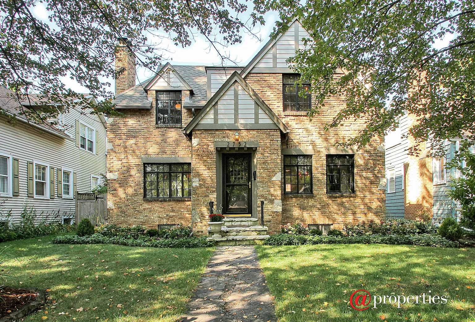 2752 Central Park Ave photo 1
