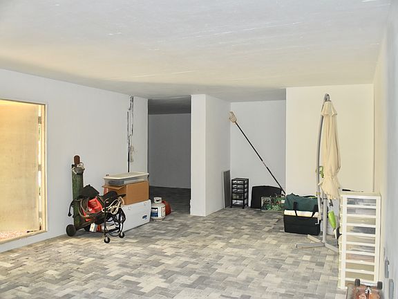 Future wine cellar, storage