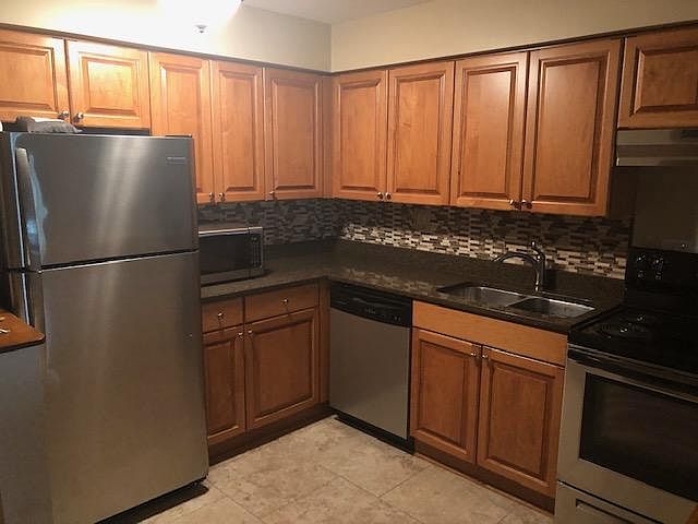 1st image of 109 S Elmwood Ave APT 15