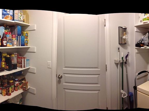 Walk in pantry