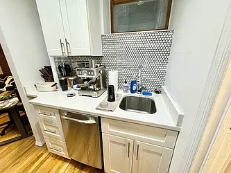 Rented by J PRESTON AND ASSOCIATES INC