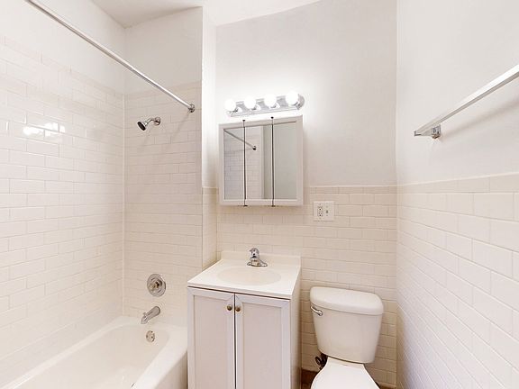 4th image of 5508 S Cornell Ave #6527616