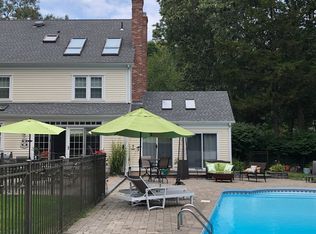 99 Field Brook Rd, Madison, CT 06443