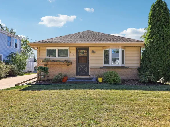 319 Morey STREET, Waukesha, WI 53188
