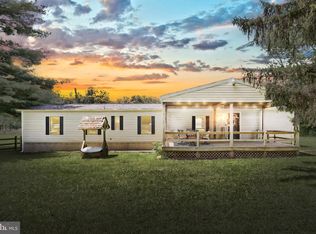 118 Flickinger Rd, Gettysburg, PA 17325