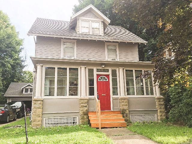 1st image of 12 Bassett St