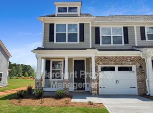 352 Stirrup Ct, Greer, SC 29651