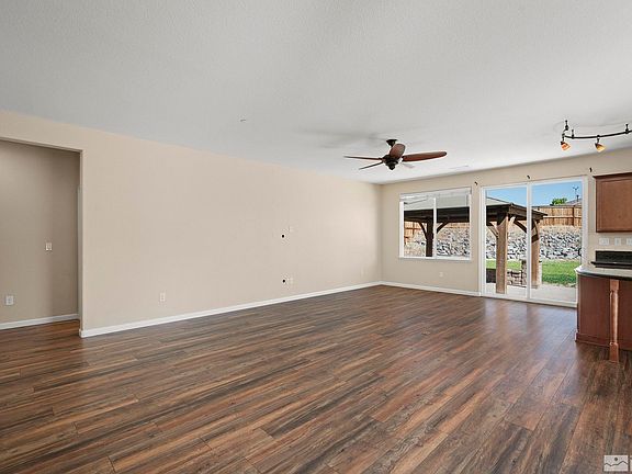 4th image of 4811 Chert Ct