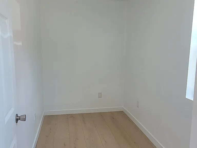 1139 1/2 S Citrus Ave — Photo 18
