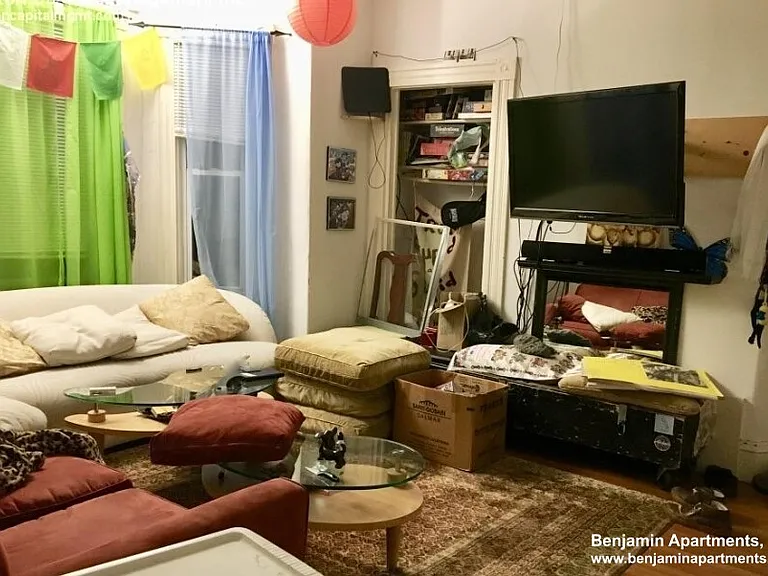 7 Quincy St #2 — Photo 3