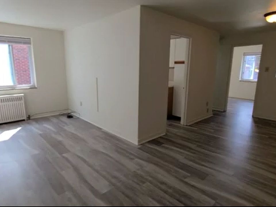 1st image of 711 Wisteria Ave #Wis-5