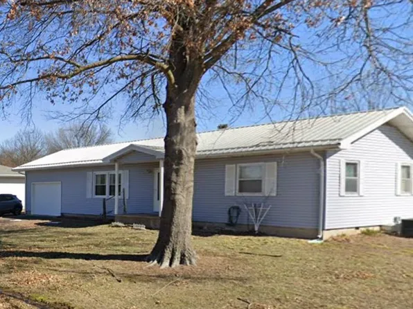 302 Cullum Ct, Diamond, MO 64840