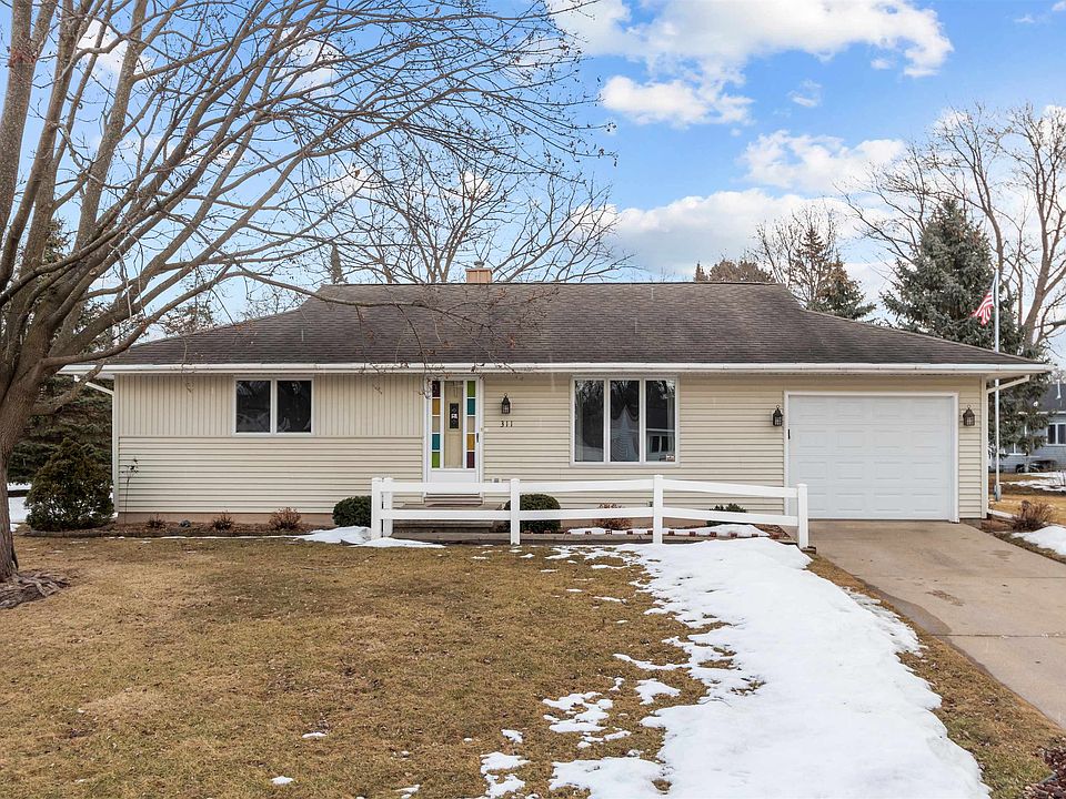 1st image of 311 Fairbrook Dr