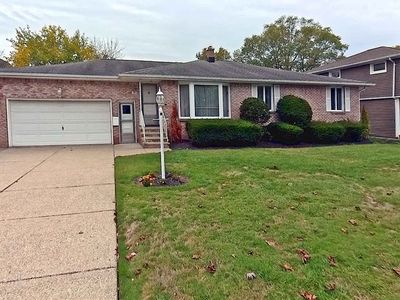 30 Fairways Blvd, Williamsville, NY, 14221