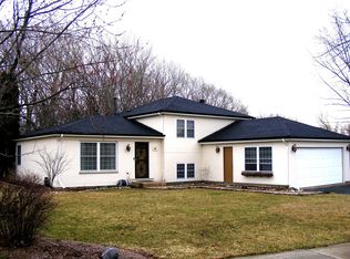 46 E Harbor Dr, Lake Zurich, IL