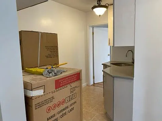 Rented by Premier One Realty LLC | media 5