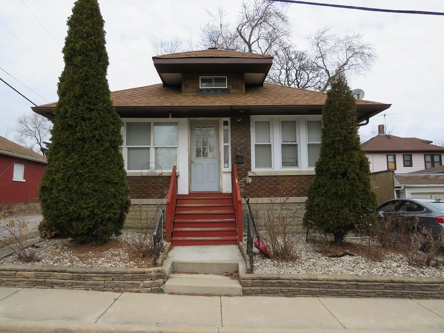 603 Allen St photo 1