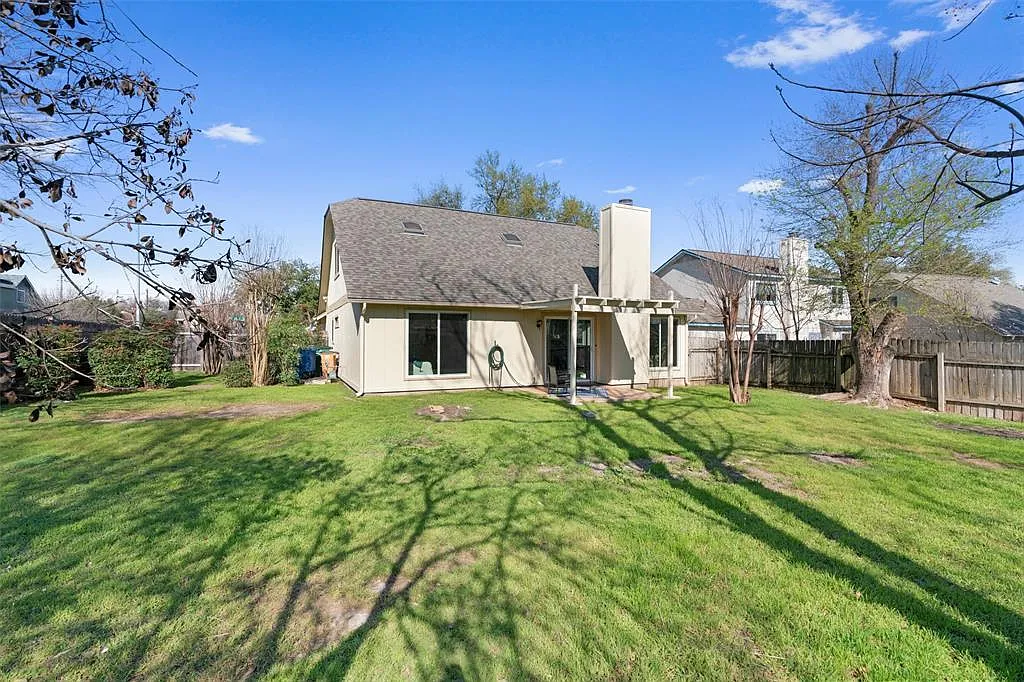 3 bed, 2.5 bath, 1633 sqft, $3,000 — Photo 4