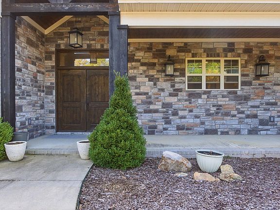 4th image of 96 Ranch Ridge Rd