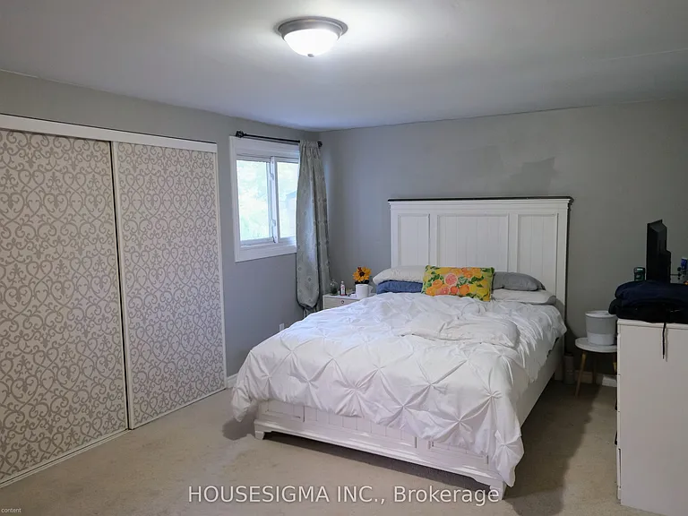 159 Sandringham Cres #88 — Photo 13