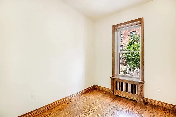 Rented by Douglas Elliman | media 13