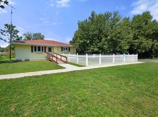 116 Saint Clare Ave, Genoa, NE 68640