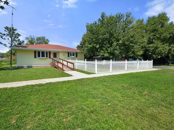 116 Saint Clare Ave, Genoa, NE 68640