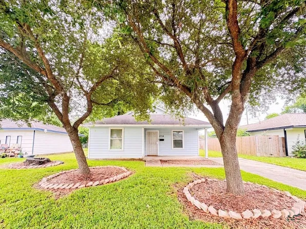 3714 Ward St, Houston, TX 77021