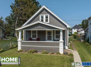 808 E Ave NW, Cedar Rapids, IA 52405