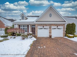 52 Jumping Brook Dr, Lakewood, NJ 08701