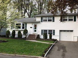 39 Wadsworth Ter, Cranford, NJ 07016