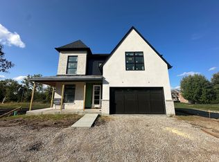 62 Miller Rd, Lake Zurich, IL 60047