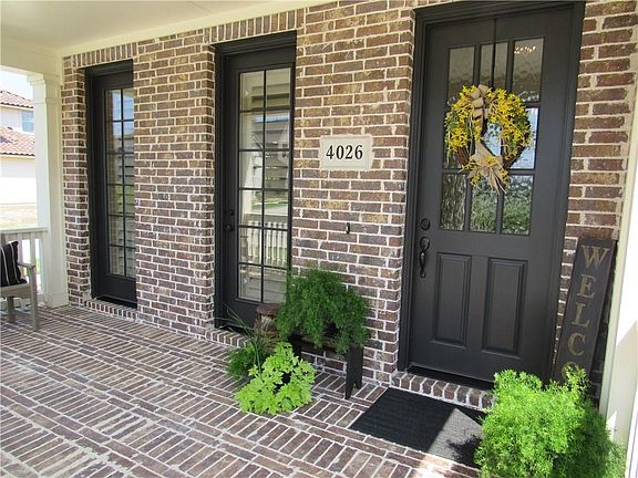 2nd image of 4026 Sevilla Dr
