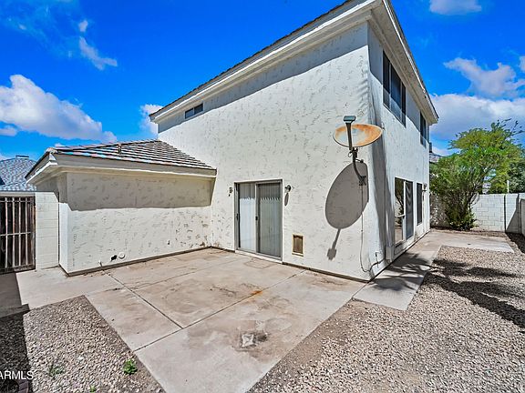 3rd image of 1155 N Madrid Ln