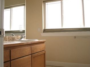 1551 NW 61st St, Seattle, WA 98107