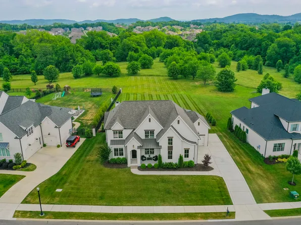 3659 Ronstadt Rd, Thompsons Station, TN 37179