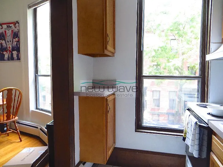 39 E Springfield St #4 — Photo 6