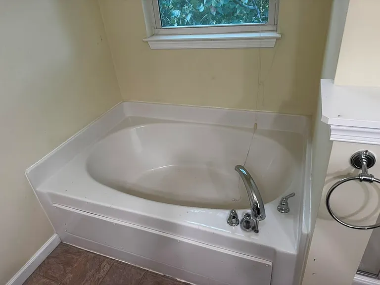 3335 Kentshire Cir — Photo 7