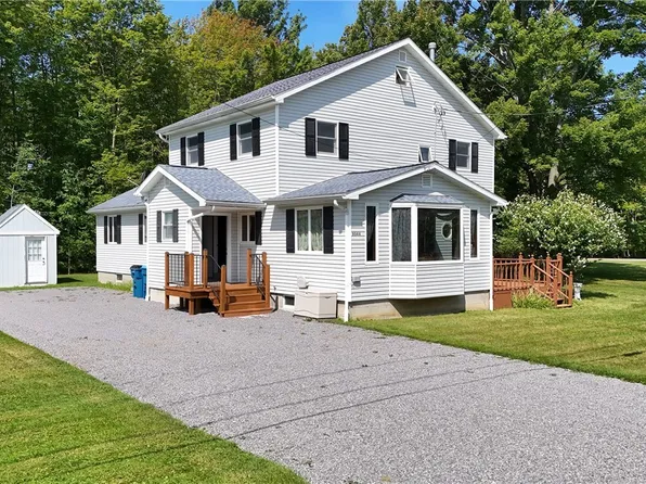 9544 Harrison St, Angola, NY 14006