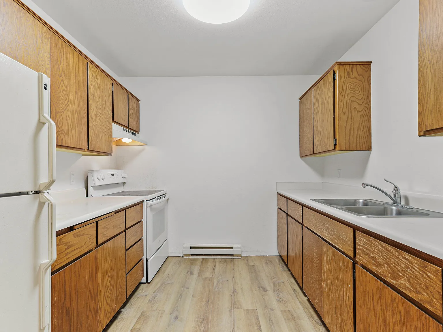 604 S Main St, Deerfield, WI 53531 — Photo 4