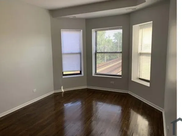 5259 S Prairie Ave APT 2, Chicago, IL 60615