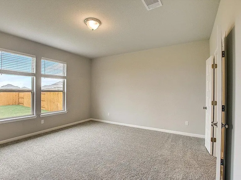 108 Peruvian Ln — Photo 22