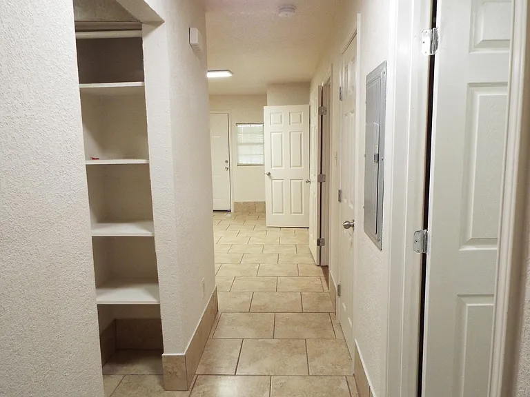 2519 Hicks Ave #3 — Photo 39