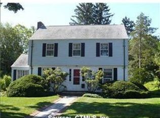21 Onlook Rd, Wethersfield, CT 06109